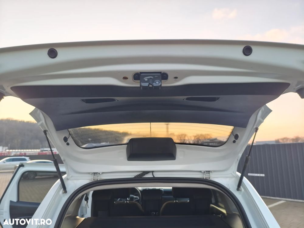 Dacia Duster 1.5 dCi 4x2 Prestige - 30
