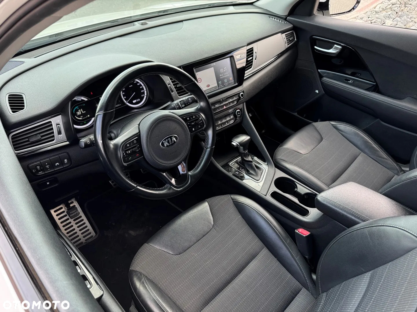 Kia Niro 1.6 GDI Hybrid L - 5