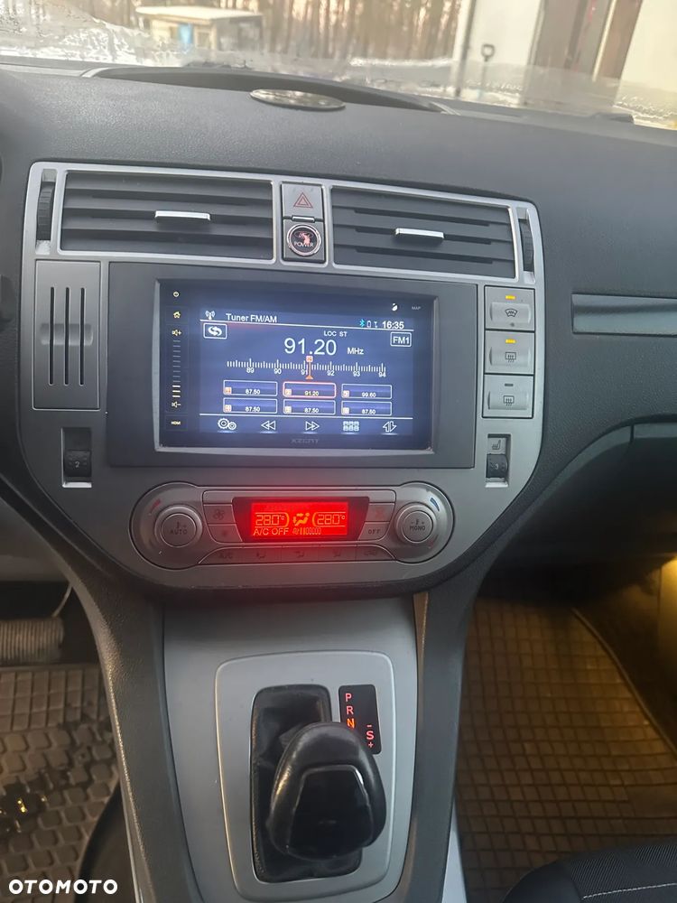 Ford Kuga 2.0 TDCi Trend MPS6 - 10