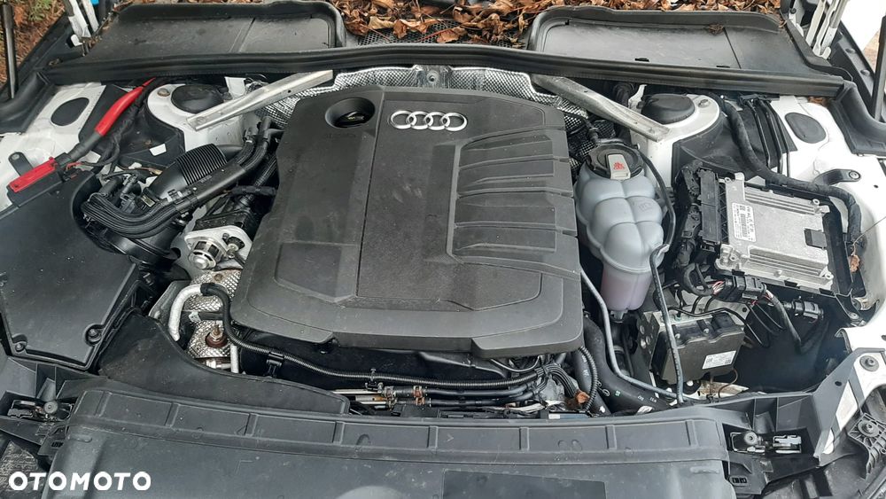 Audi A4 Avant 35 TDI S tronic S line - 10