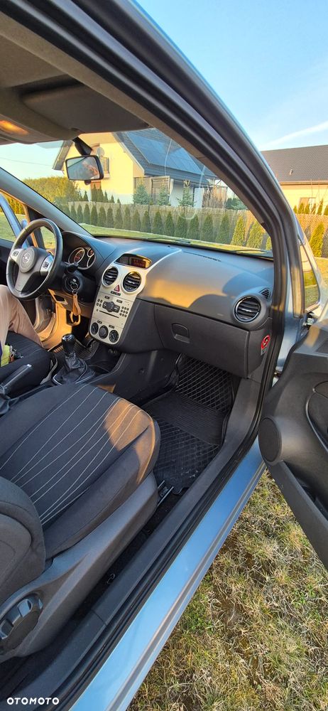Opel Corsa - 6