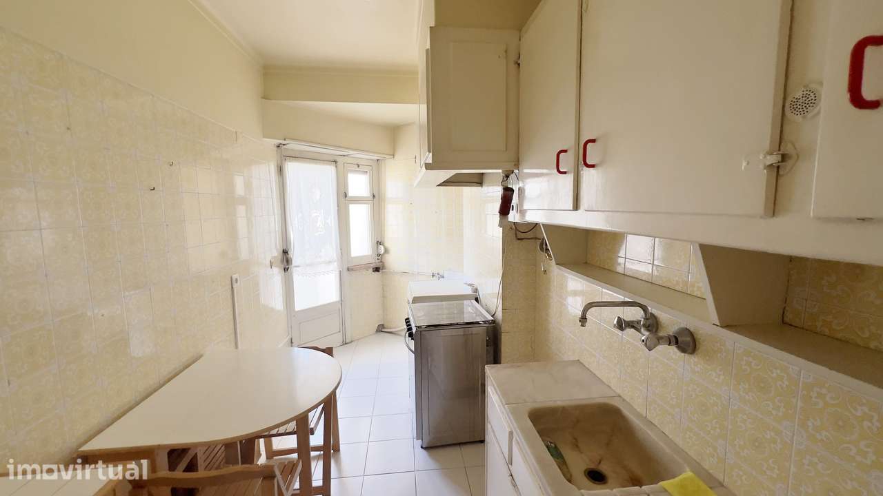Apartamento T2 em Avenidas Novas com elevador - Grande imagem: 4/18