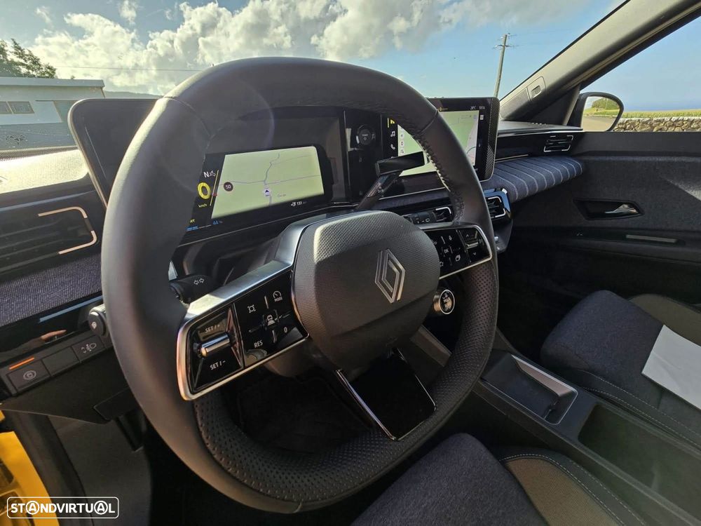 Renault 5 E-Tech - 8