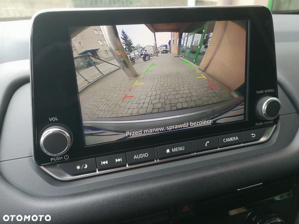 Nissan Qashqai 1.3 DIG-T N-Connecta DCT - 18