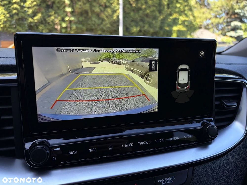 Kia XCeed 1.0 T-GDI L Business Line - 26