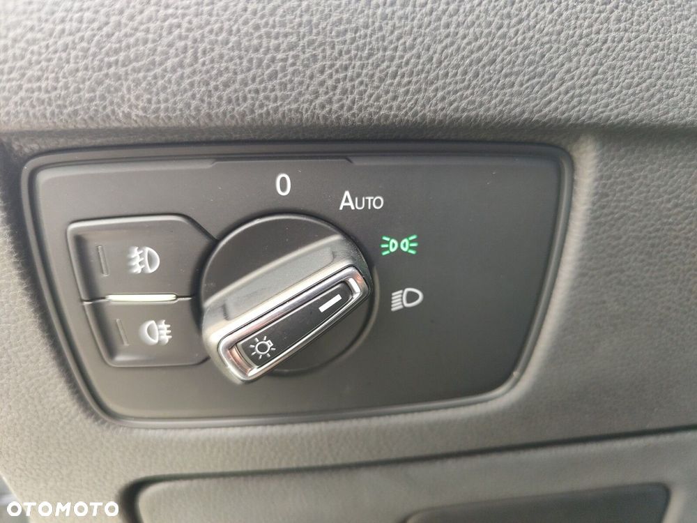 Volkswagen Passat - 21