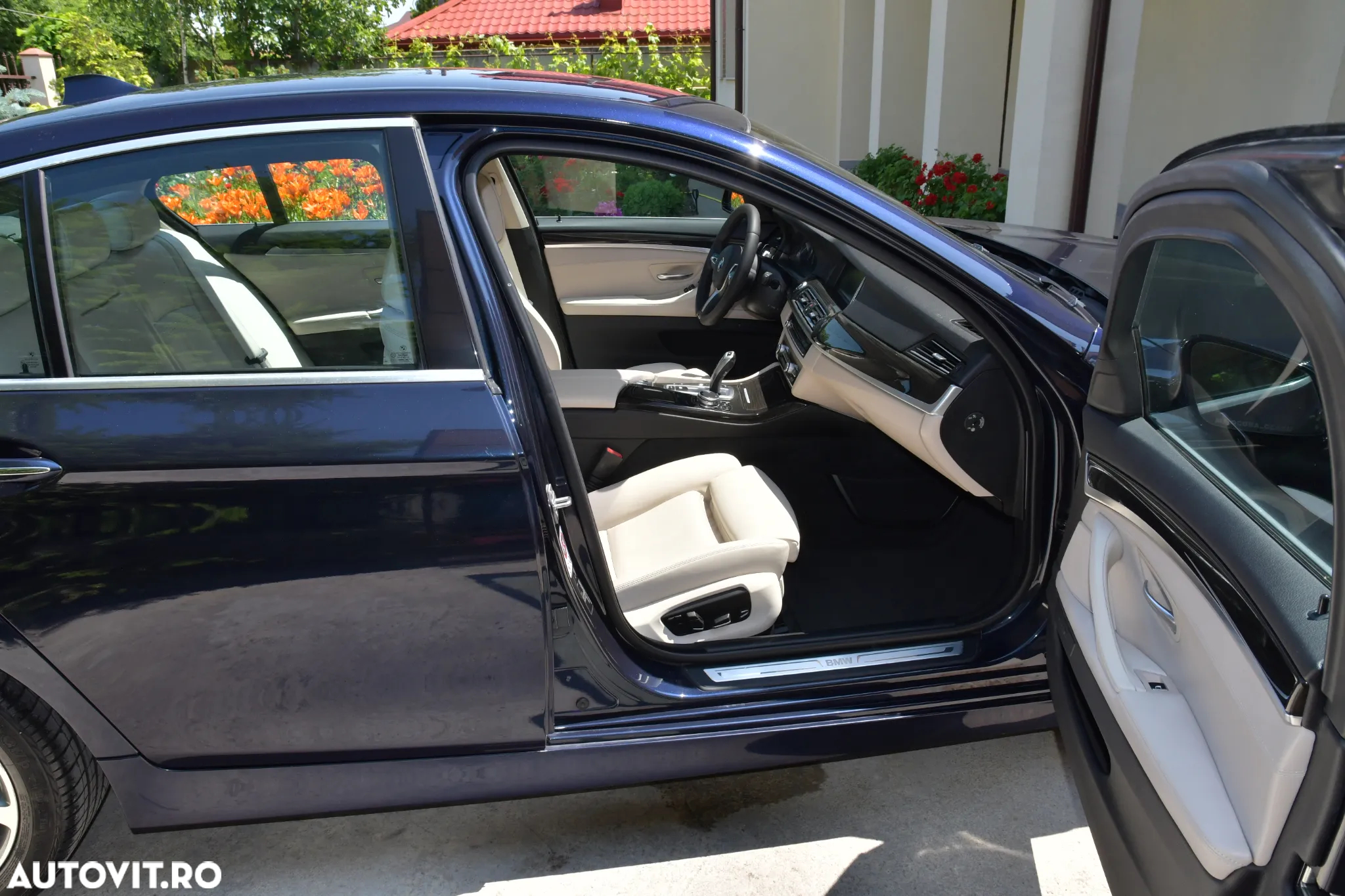 BMW Seria 5 520d xDrive AT - 17