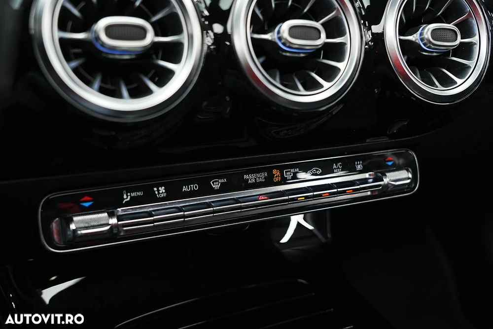 Mercedes-Benz A 180 d 7G-DCT Progressive - 40