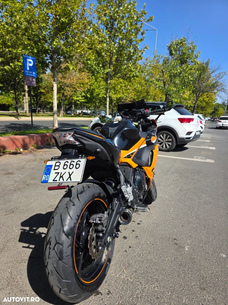 Kawasaki Ninja 650 - 2