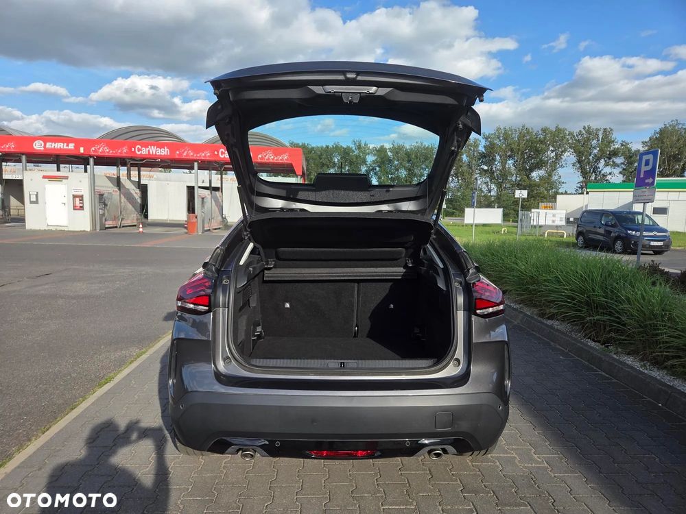 Citroën C4 1.2 PureTech Plus S&S EAT8 - 13