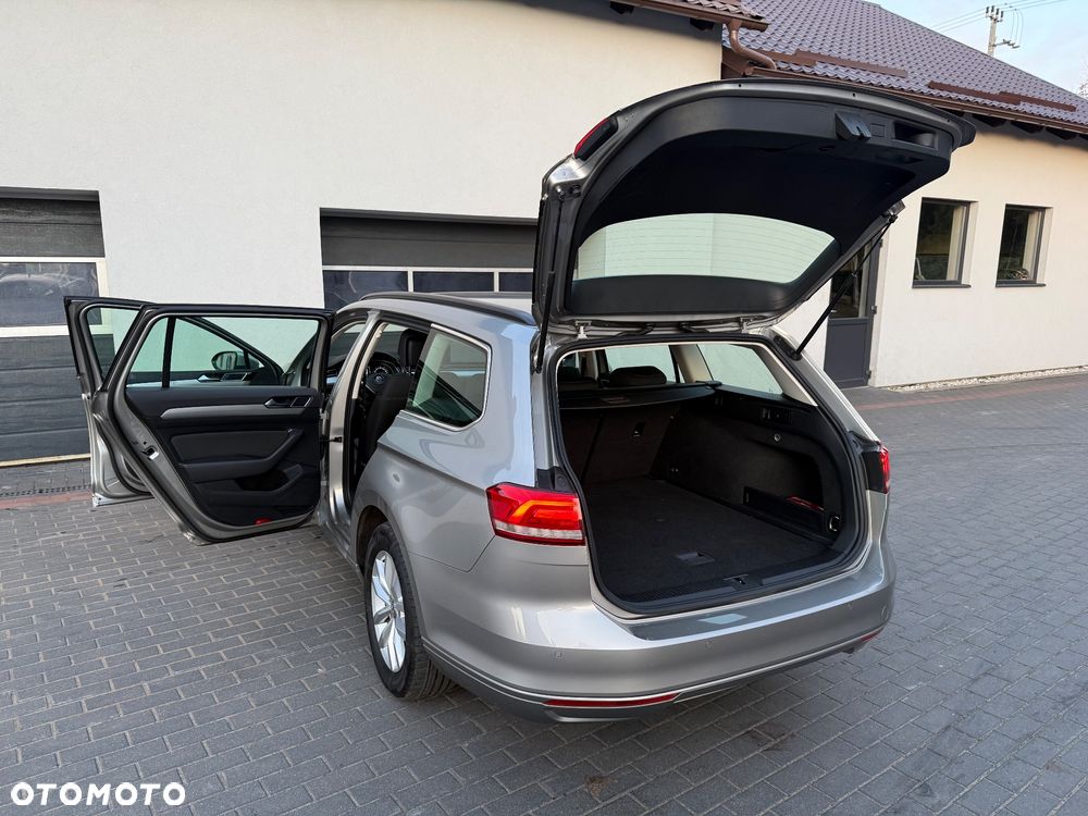 Volkswagen Passat 2.0 TDI BMT Highline DSG7 - 13