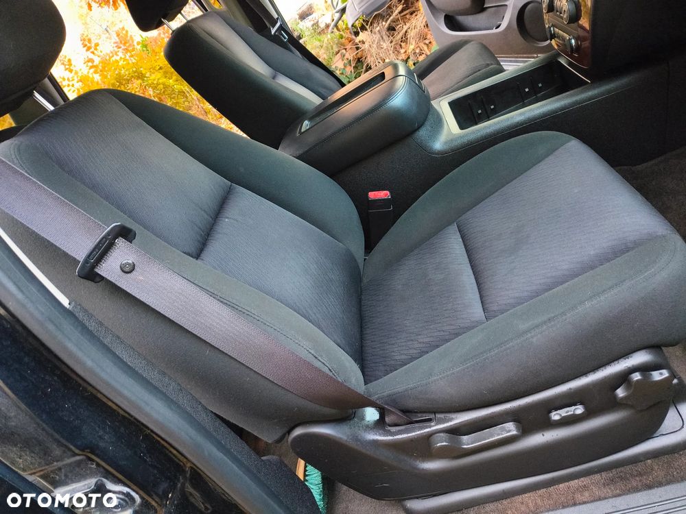 Chevrolet Tahoe - 20