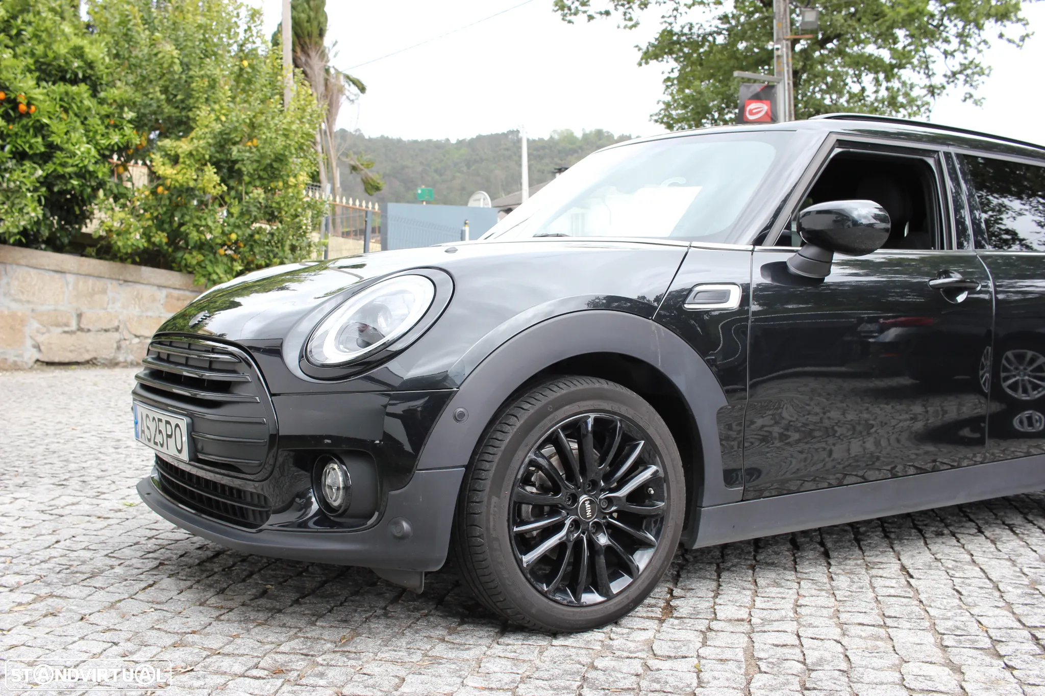 MINI Clubman One D 4Business Auto - 38