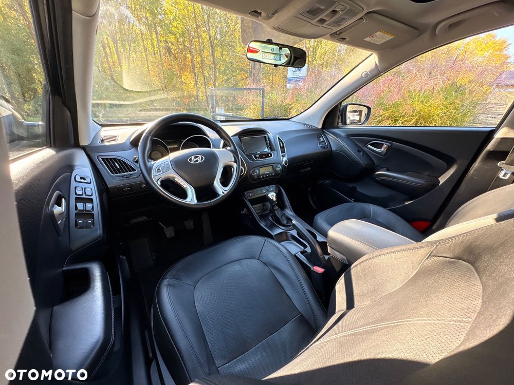 Hyundai ix35 2.0 CRDi Premium 2WD - 21