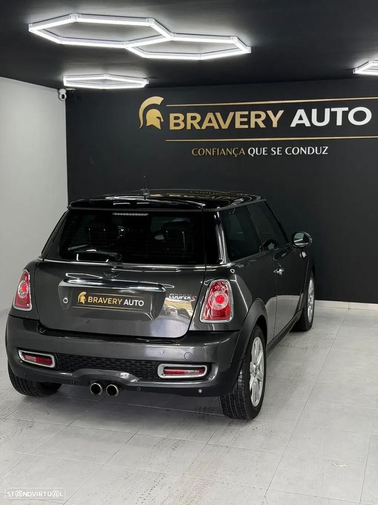 MINI 3 Portas Cooper S - 6