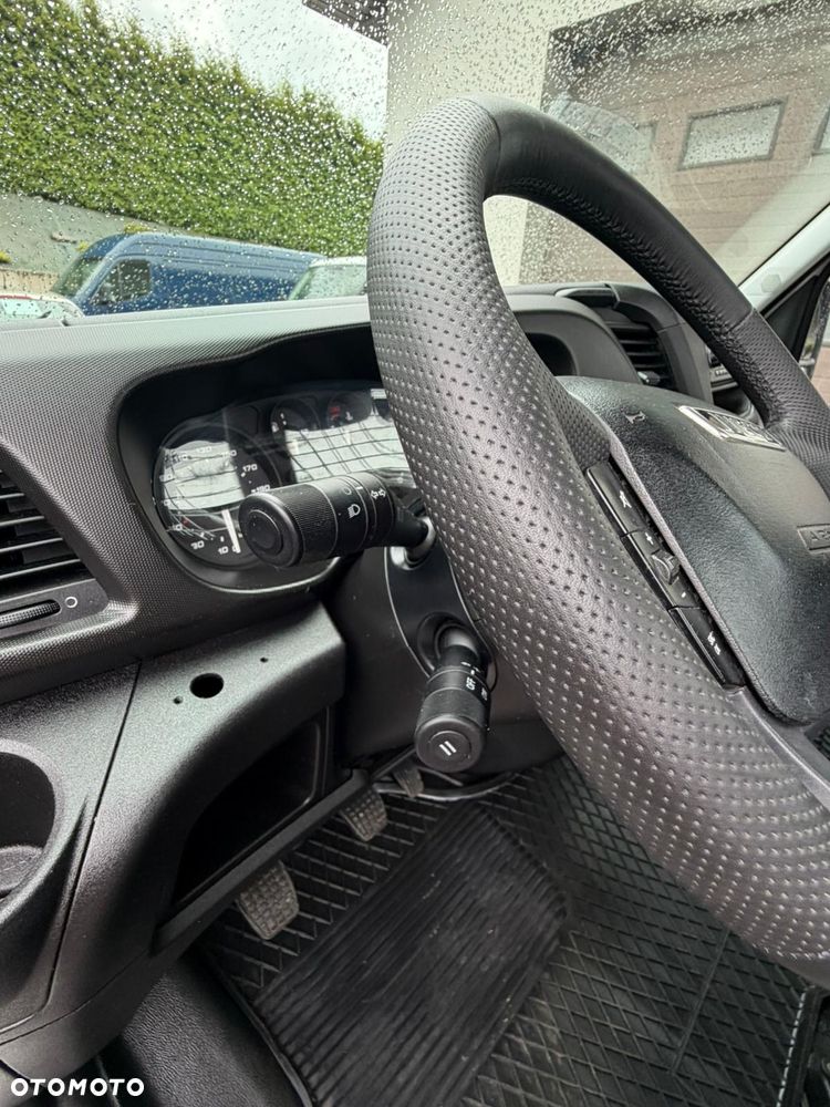 Iveco Daily 35C13 Wywrotka Nowy kiper 3 stronny bliźniak - 24
