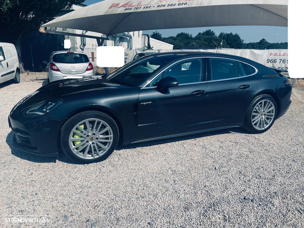 Porsche Panamera 4 E-Hybrid Platinum Edition - 19