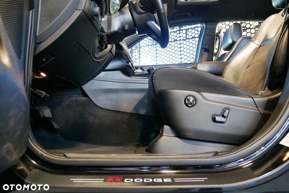 Dodge Durango - 23