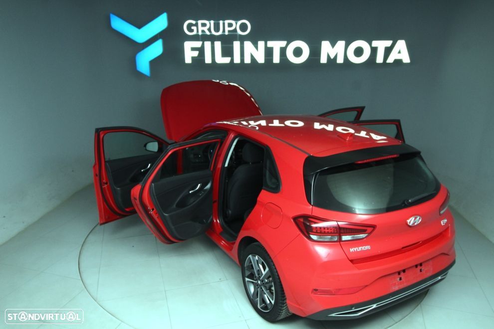 Hyundai i30 1.0 T-GDI 48V-Hybrid DCT Select - 11