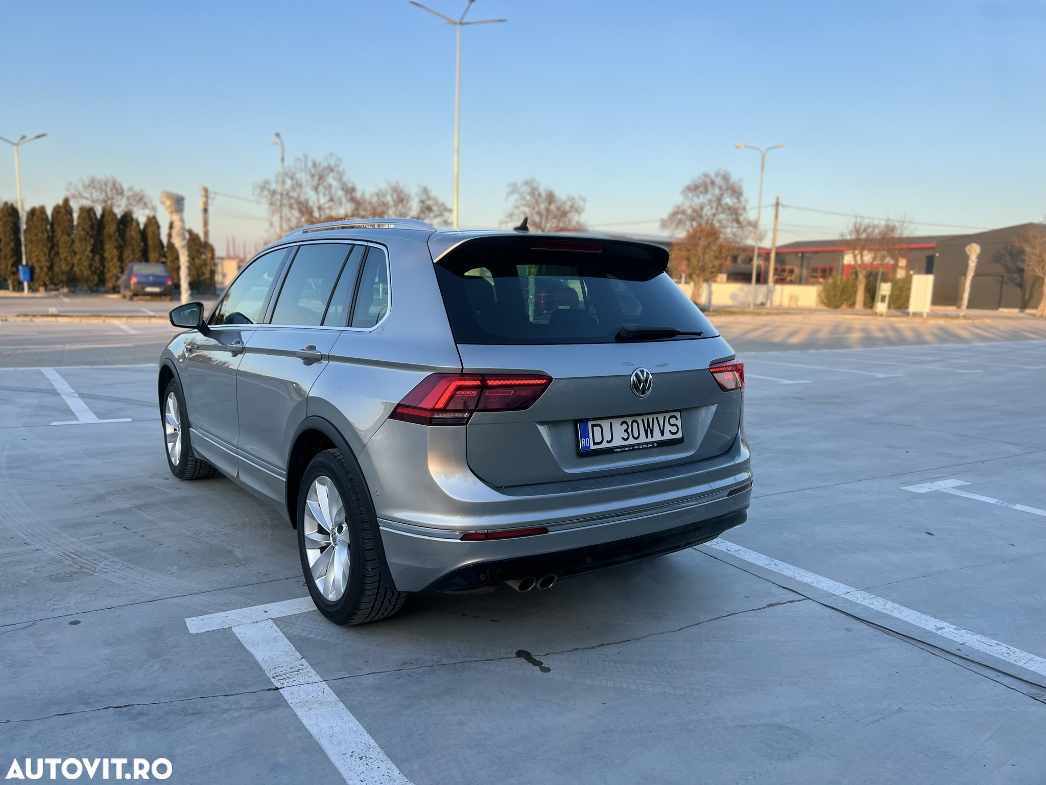 Volkswagen Tiguan - 7