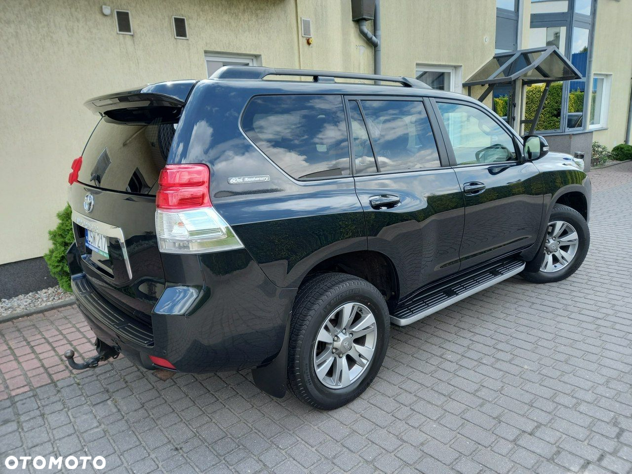 Toyota Land Cruiser - 5