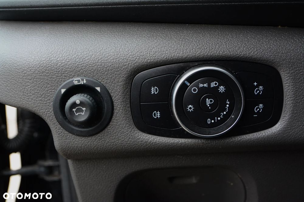 Ford Transit - 14