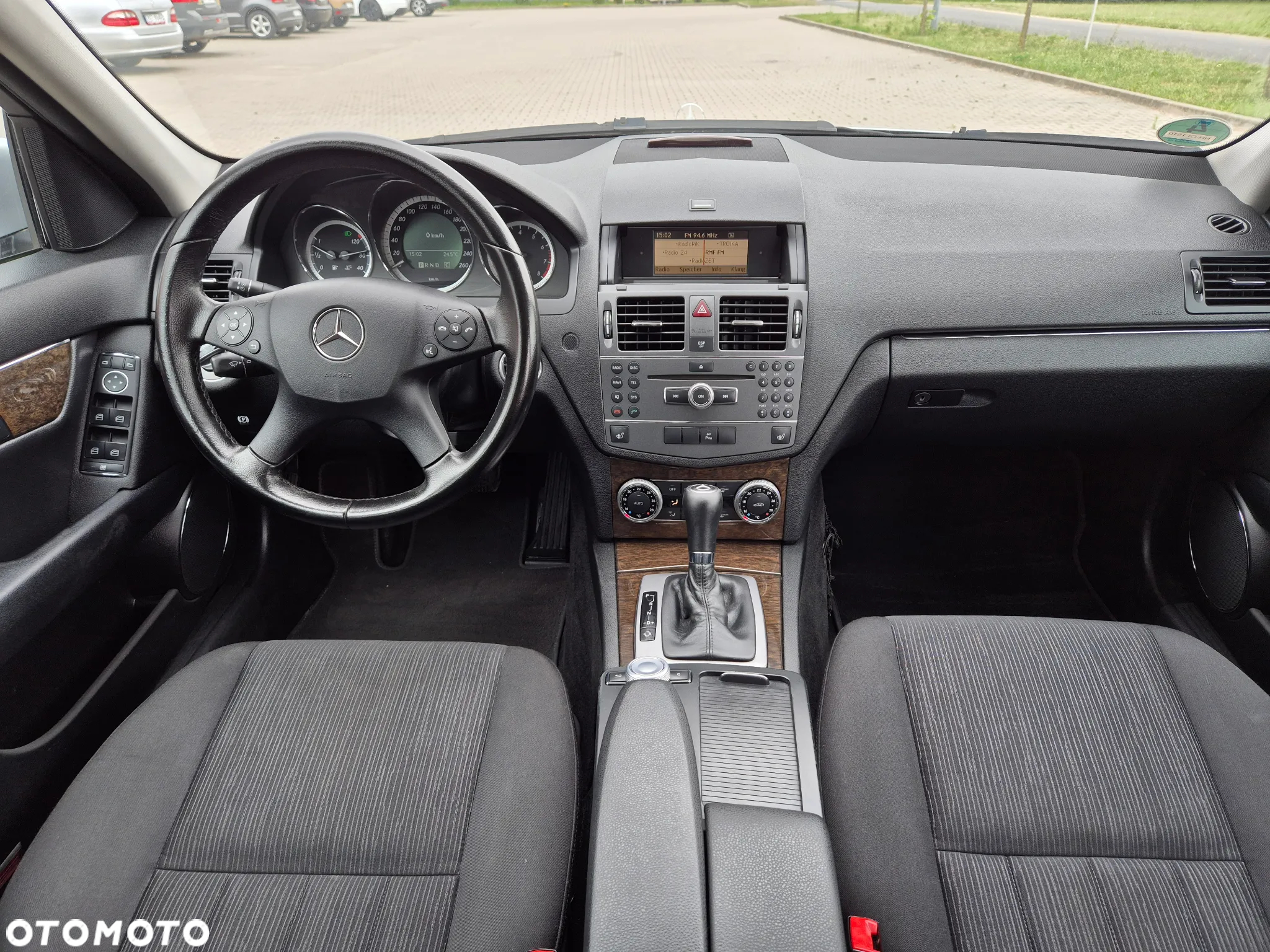 Mercedes-Benz Klasa C 180 T Kompressor Automatik BlueEFFICIENCY Special Edition - 21