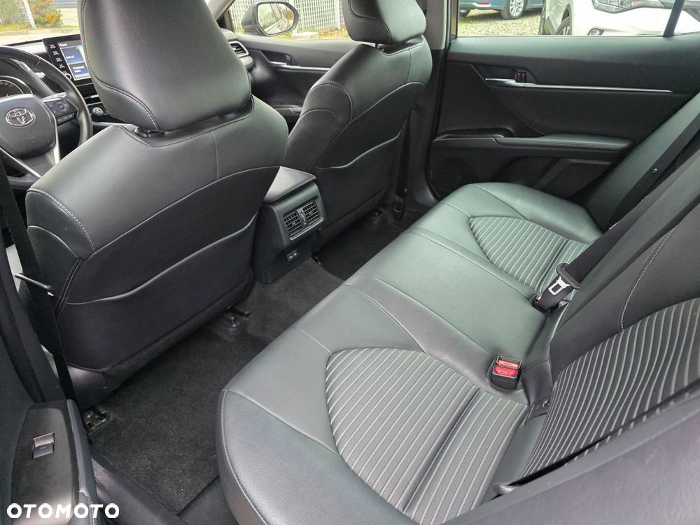 Toyota Camry 2.5 Hybrid Prestige CVT - 18