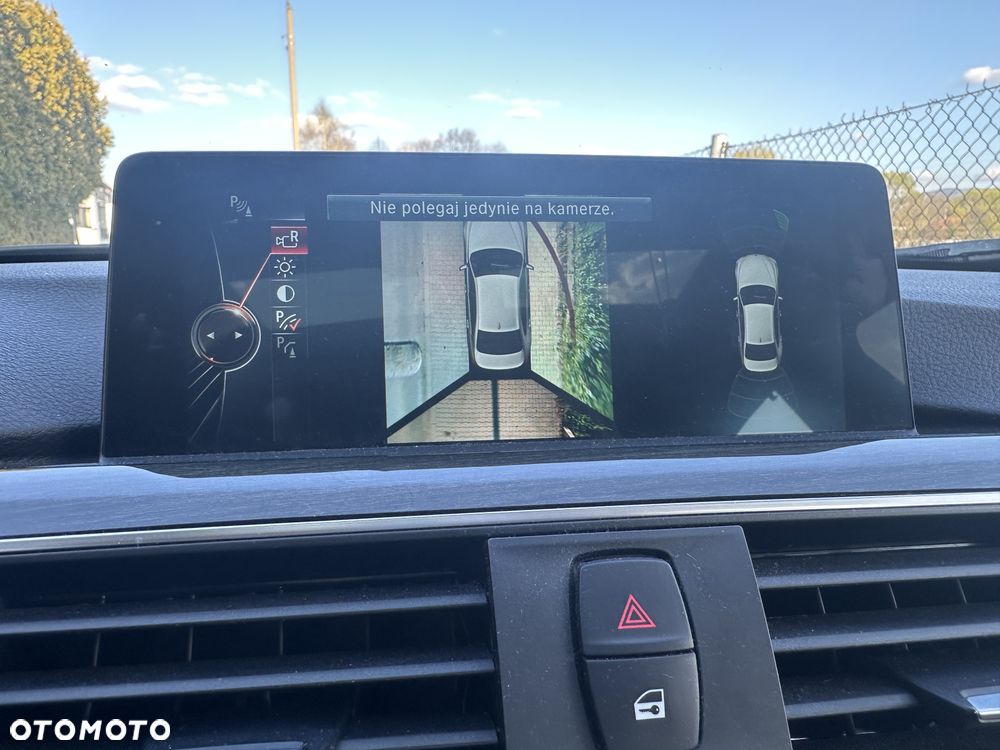 BMW Seria 3 328i Luxury Line - 28