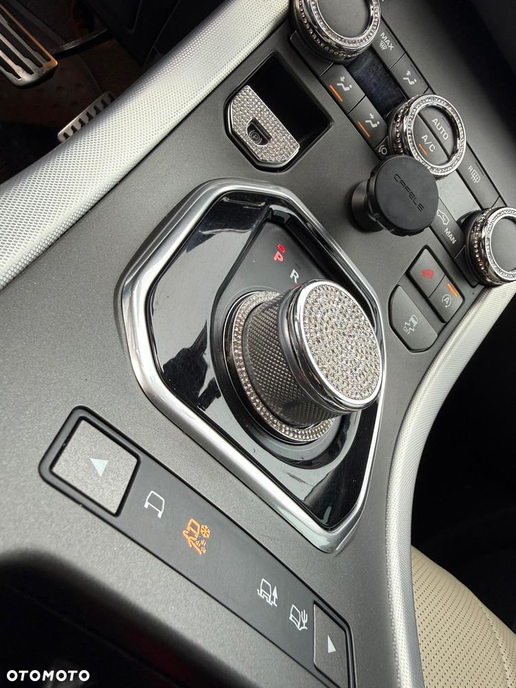 Land Rover Range Rover Evoque - 2