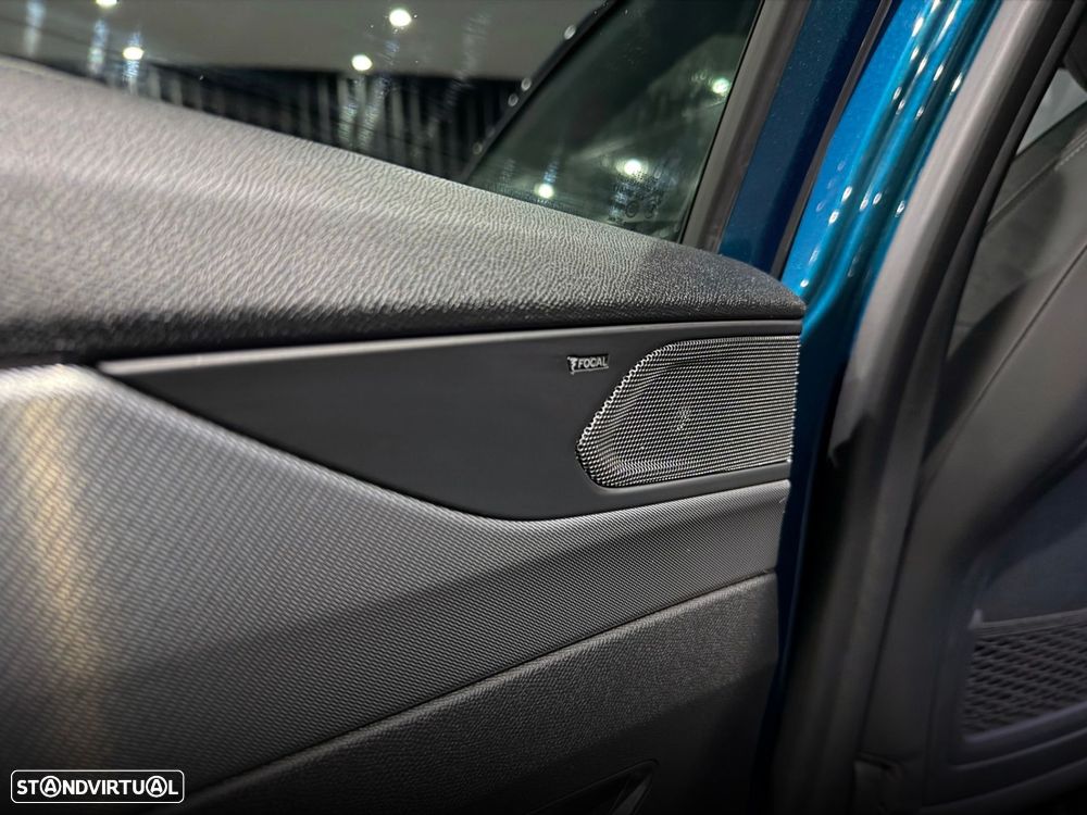 Peugeot 408 1.6 Hybrid GT e-EAT8 - 37