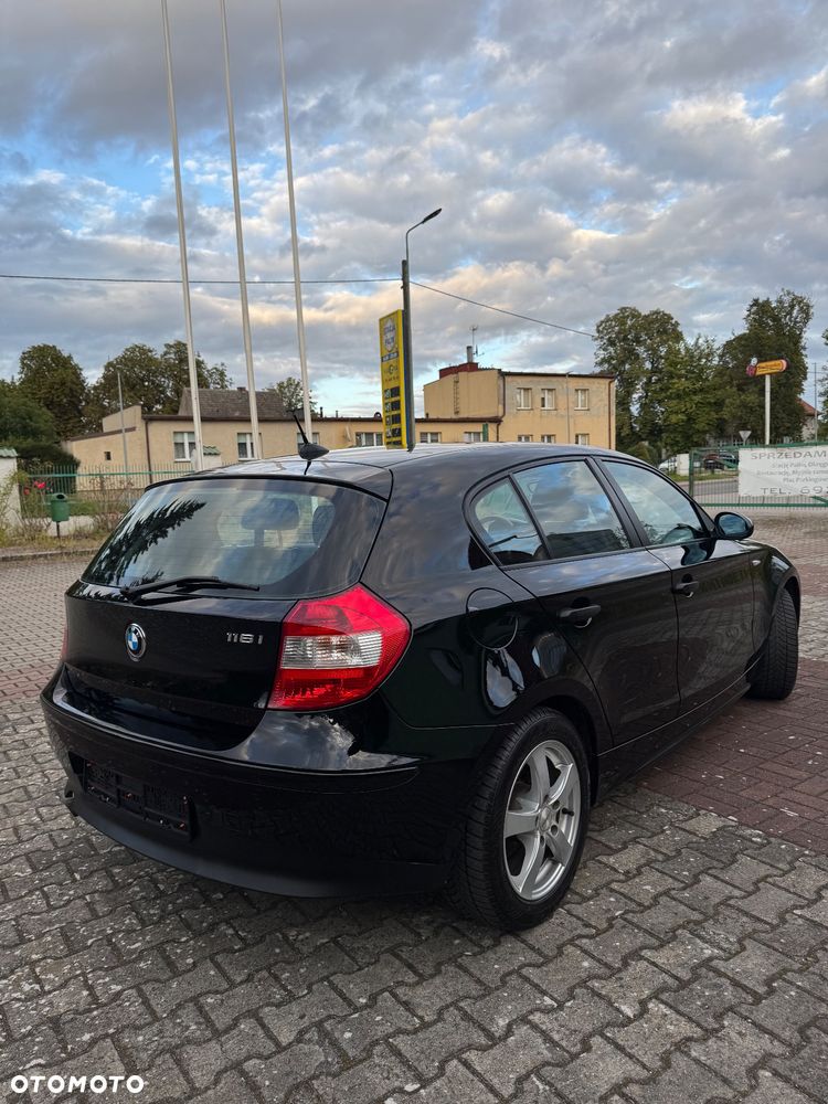 BMW Seria 1 116i - 3