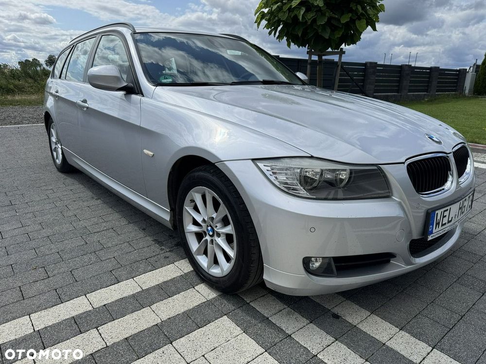BMW Seria 3 318d - 3