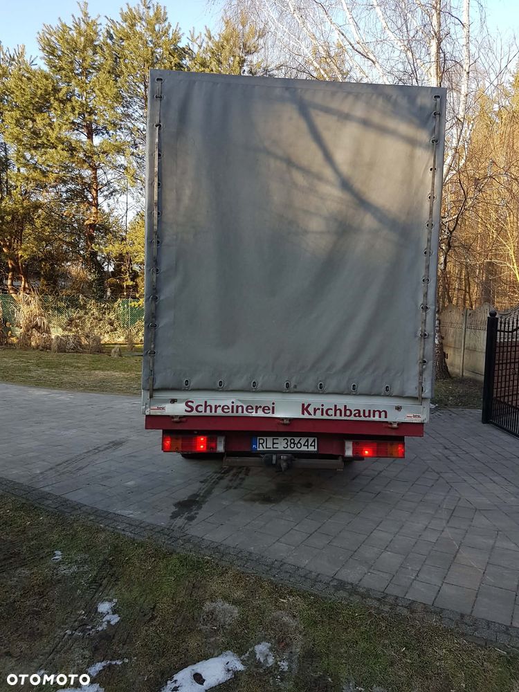 Mercedes-Benz Sprinter - 5