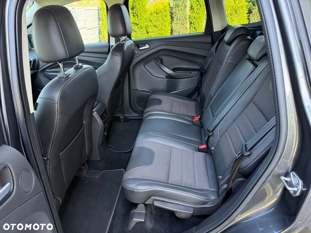 Ford Kuga 2.0 TDCi 4x4 Titanium - 14