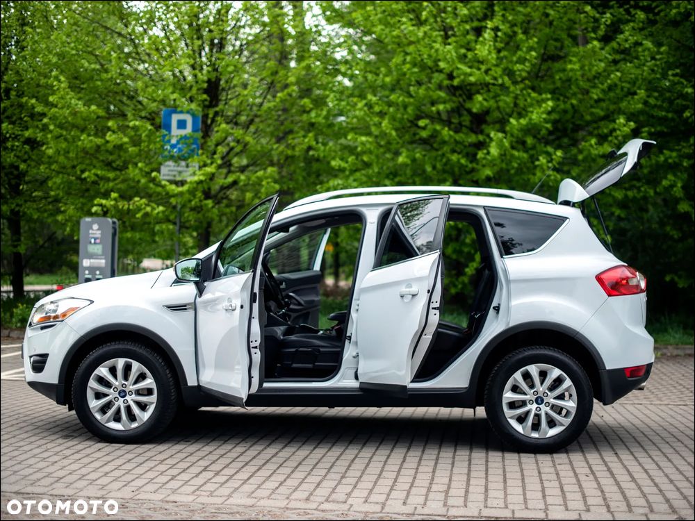 Ford Kuga - 9