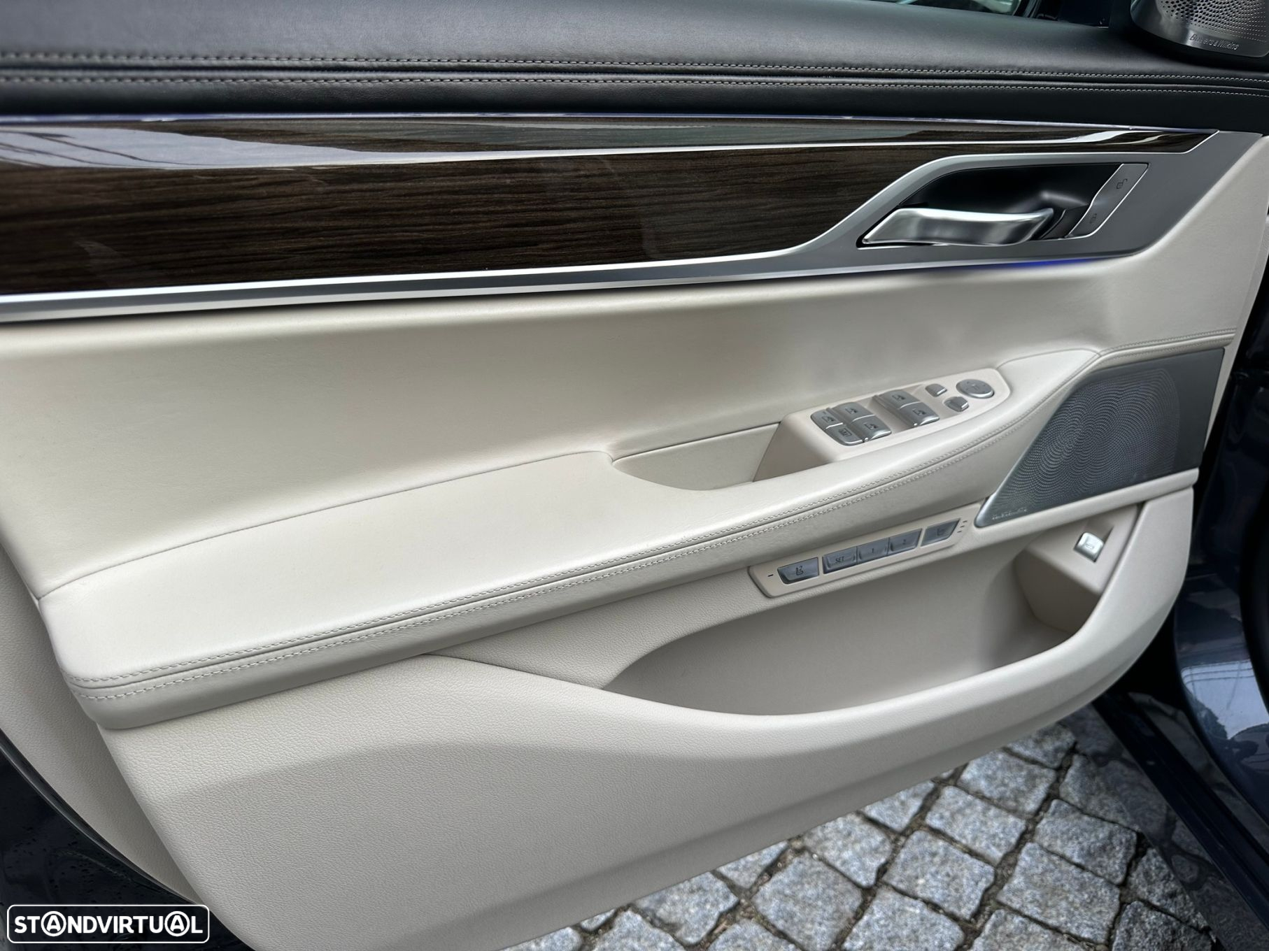 BMW 730 d xDrive - 27