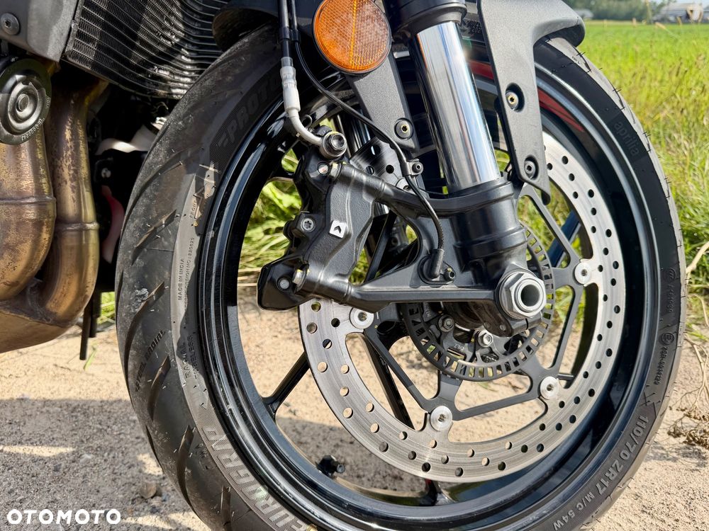 Aprilia RS - 9