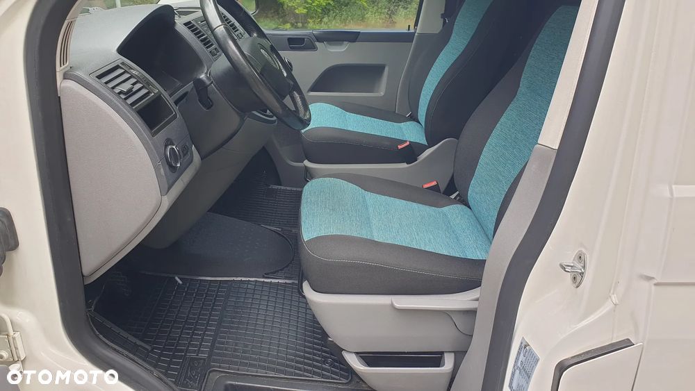 Volkswagen Transporter Caravelle Kurz (5.Si.) - 18