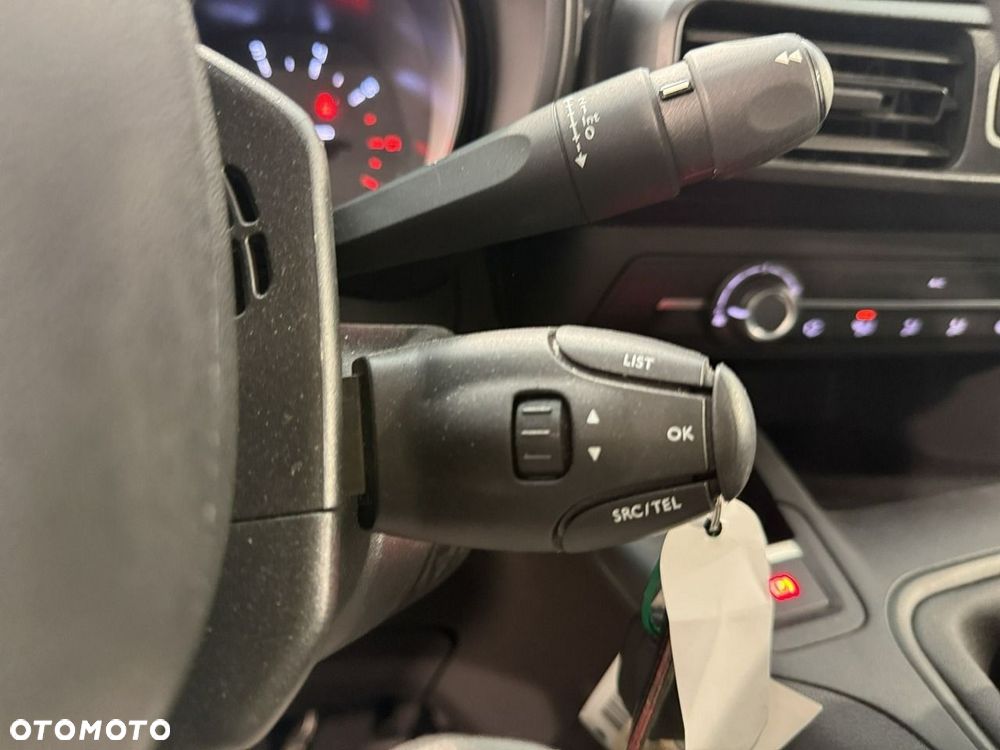 Toyota Proace City - 23