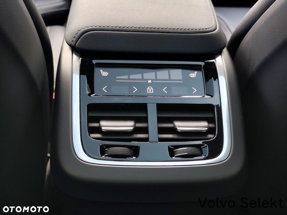 Volvo XC 60 - 22