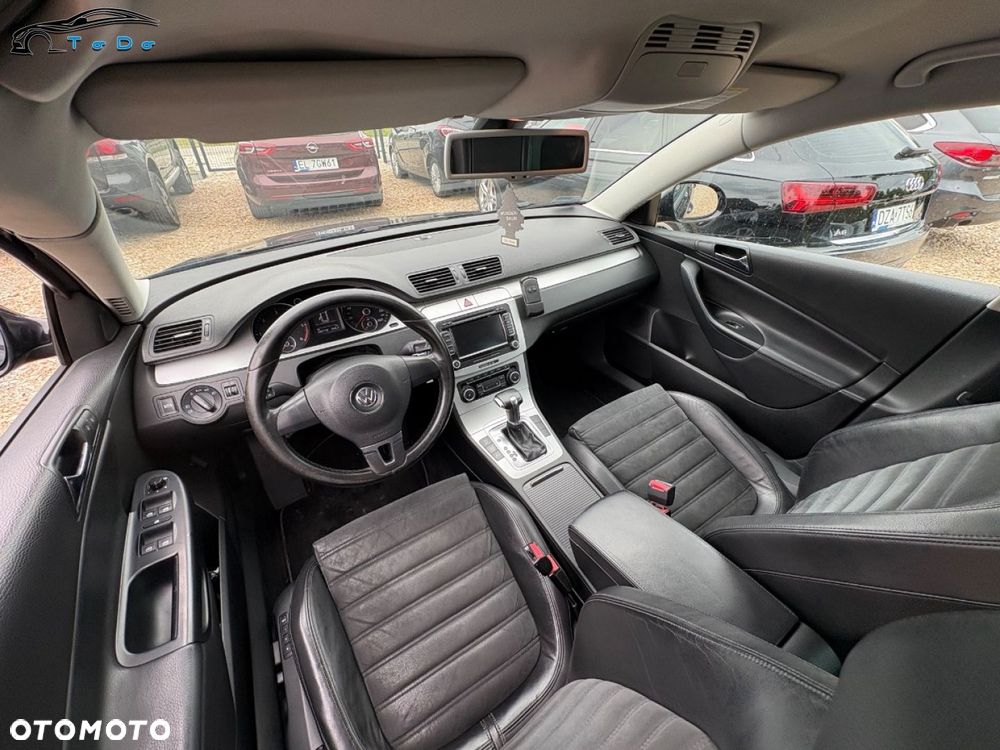 Volkswagen Passat Variant 2.0 TDI 4Motion DPF DSG Highline - 27