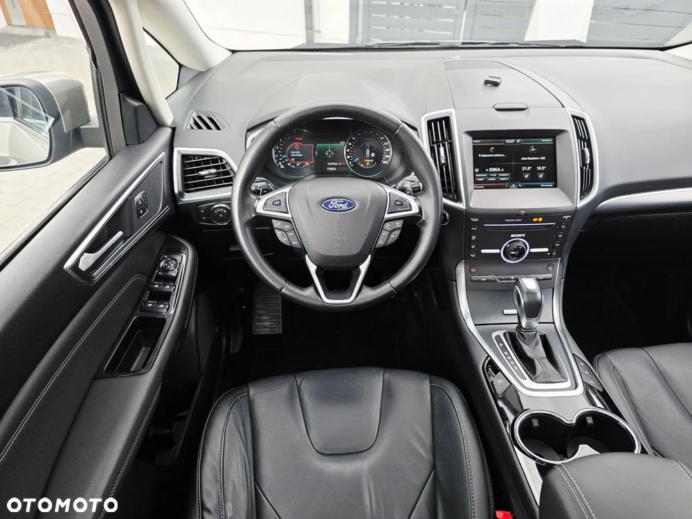 Ford S-Max 2.0 TDCi Titanium PowerShift - 37