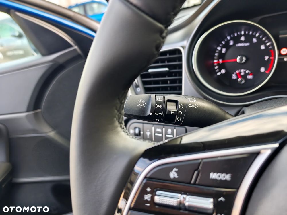 Kia XCeed 1.5 T-GDI M - 20