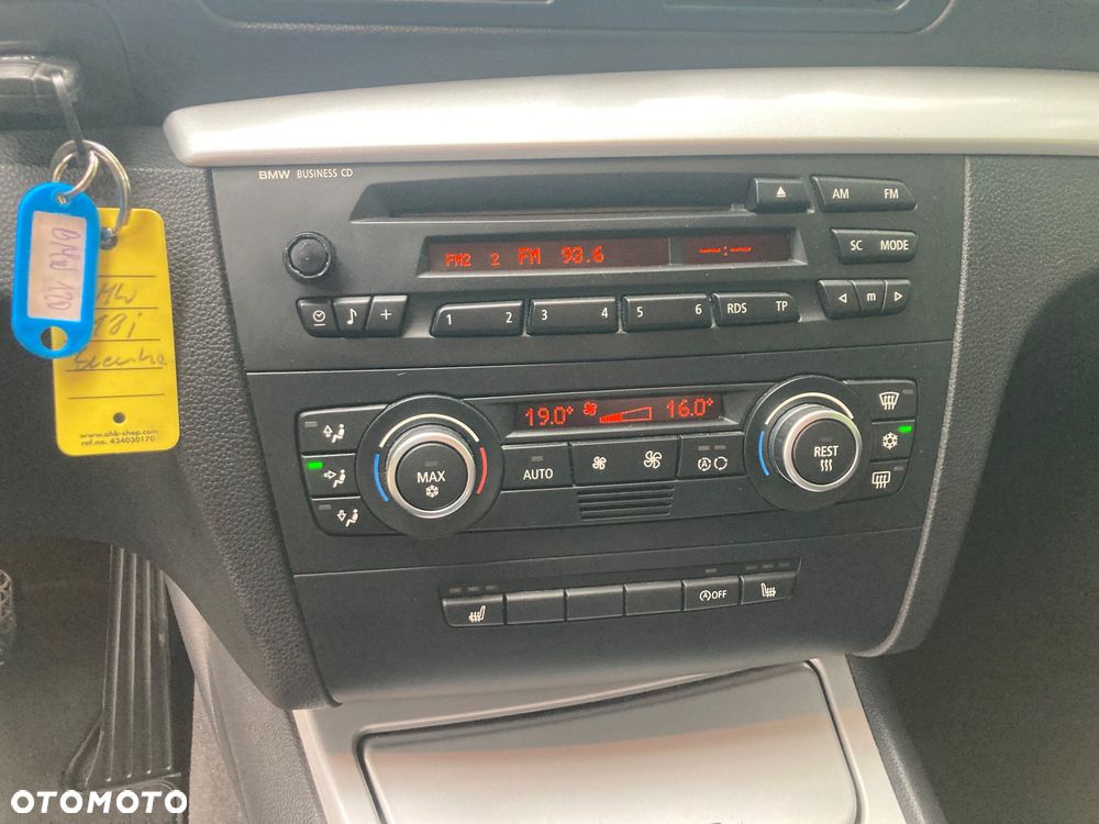 BMW Seria 1 118i - 5