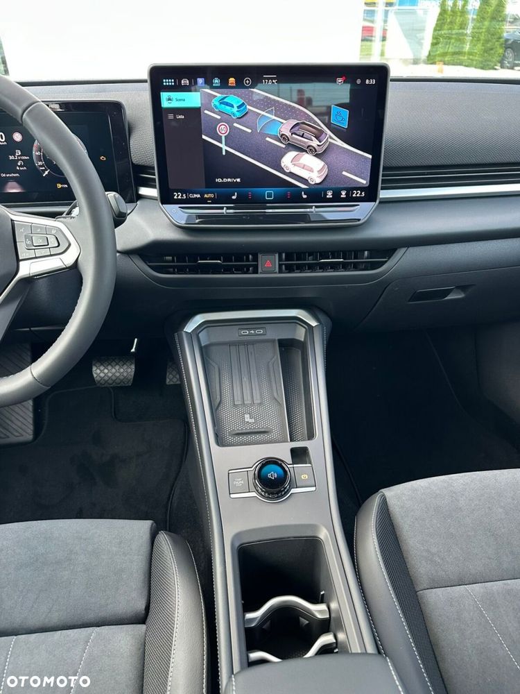 Volkswagen T-Roc - 23