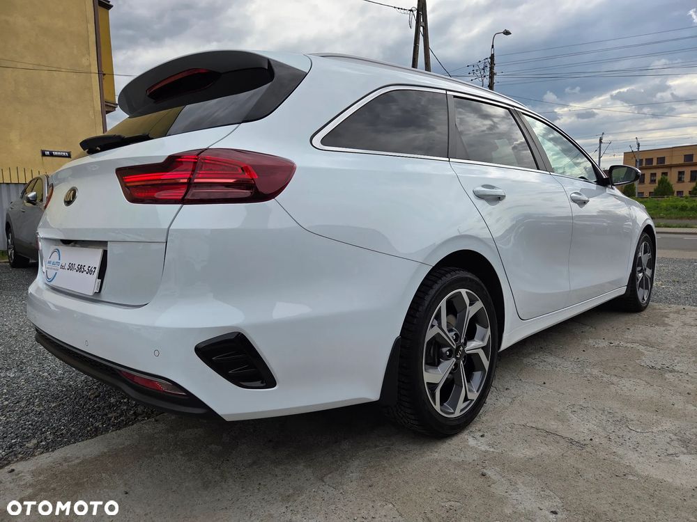 Kia Ceed 1.5 T-GDI L Business Line Plus DCT - 9