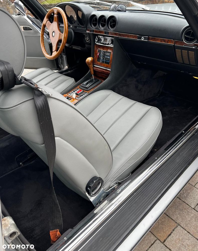 Mercedes-Benz SLC - 10