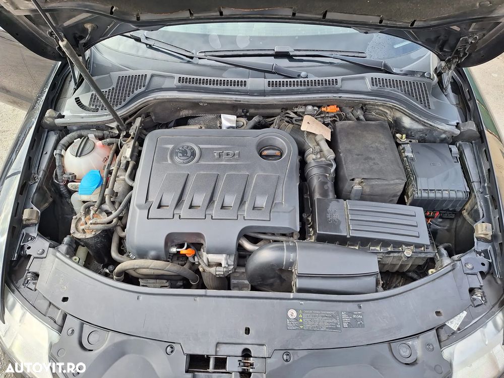 Skoda Superb 2.0 TDI DSG Ambition - 18