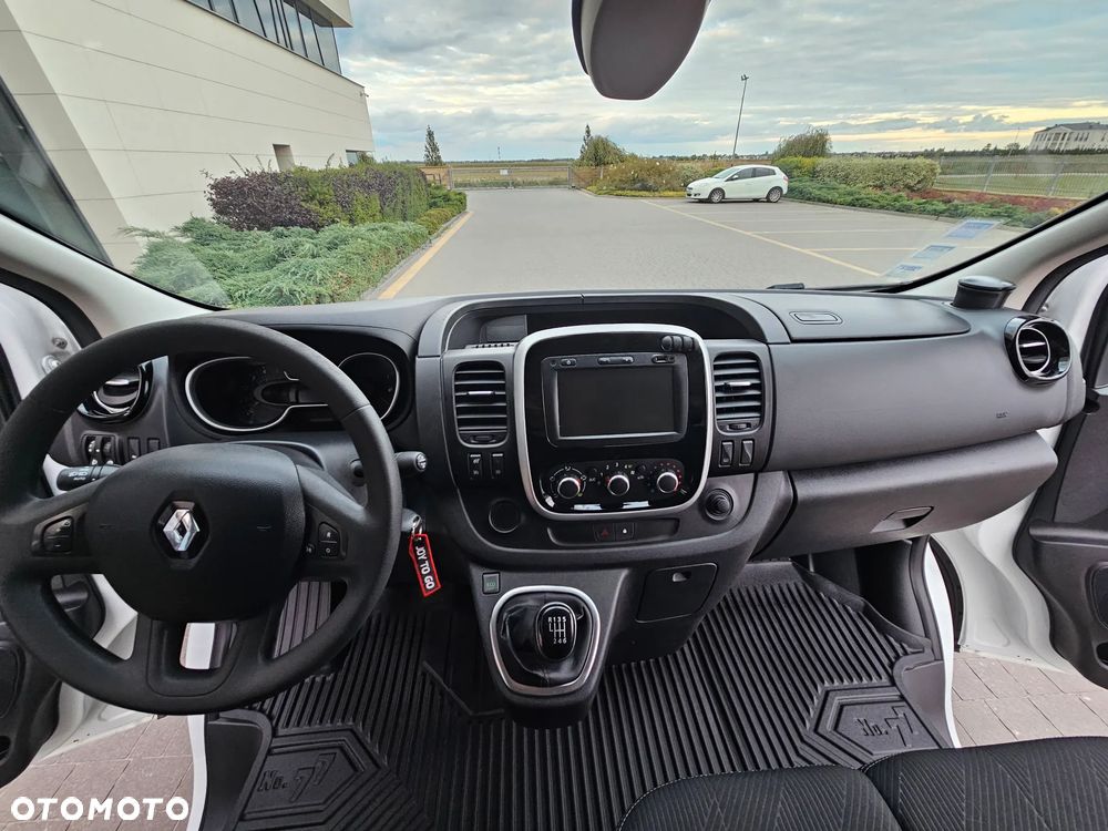 Renault Trafic - 30